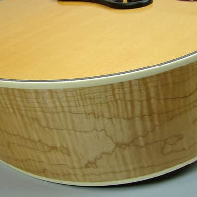 Gibson SJ-200 Pearl Vine 2006 Natural image 10