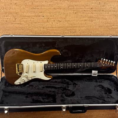 Fender Elite Stratocaster 1983 - Walnut image 1