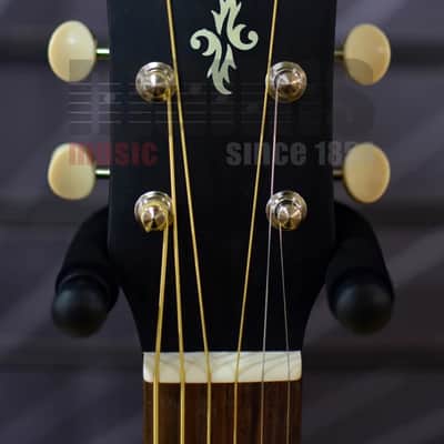 Yamaha APXT2 Natural 3/4 Size Travel Electro Acoustic Guitar & Case image 2