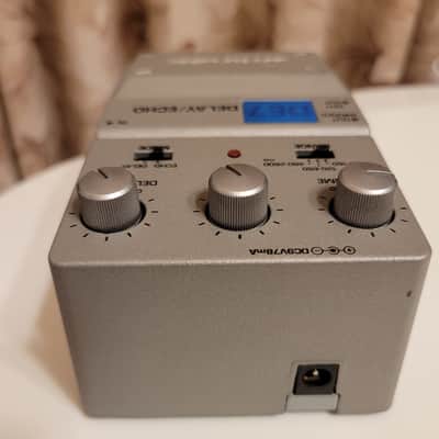 Ibanez DE7 Delay/Echo (Tone-Lok Series) with Original Box & Factory AC Power Supply (Excellent) image 9