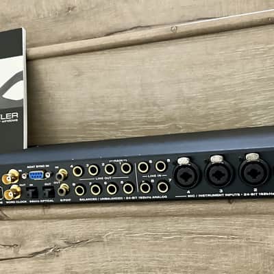 MOTU Traveler Firewire Audio Interface 2000s - Black image 2
