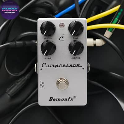Demonfx CALL76 Compact Bass Compressor Effect Pedal | Reverb