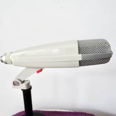 Sennheiser MD 421-HN Cardioid Dynamic Microphone with script logo Bild 4