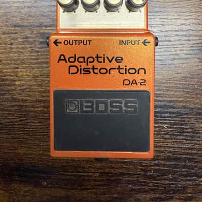 Boss DA-2 Adaptive Distortion | Reverb