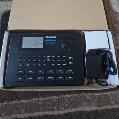 Alesis SR-16 Drum Machine 2010s - Black