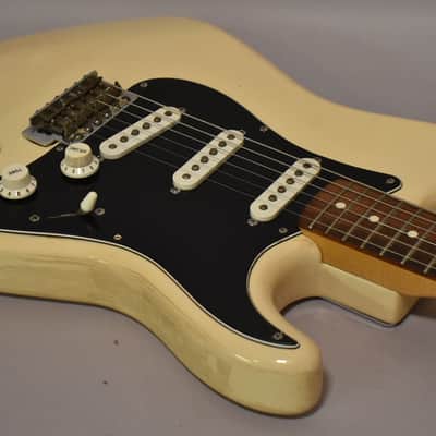 1999 Fender Standard Stratocaster | Arctic White Finish W/Gig Bag image 9