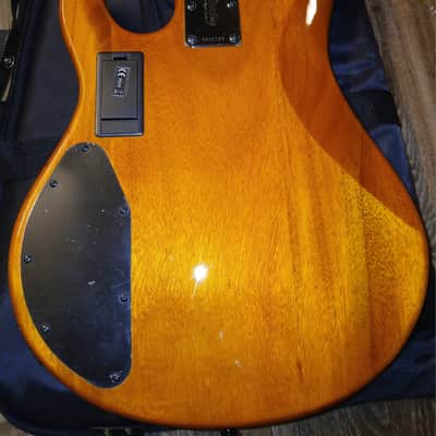Sterling StingRay Ray35HHSM 2024 - Present - Blood Orange Burst image 6