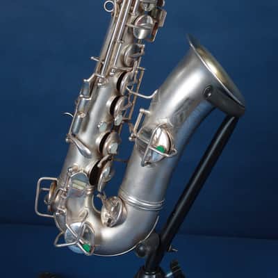 Conn New Wonder Transitional / 6M Alto /  1930 - Brushed Silver image 2