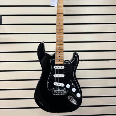 G&L Tribute Series Legacy with Maple Fretboard 2010 - Present - Gloss Black image 1