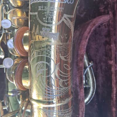 Buescher 400 top hat and cane alto saxophone 1955 - Lacquer image 18