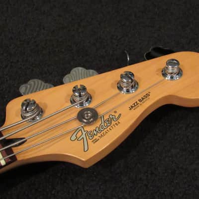 2004 MIM Fender Standard Fretless Jazz Bass Black image 10