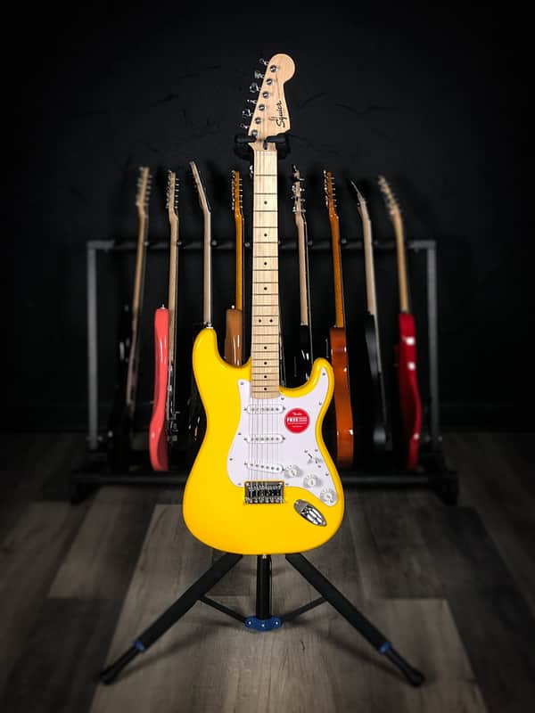Squier Sonic Stratocaster  - Limited Edition Graffiti Yellow image 1