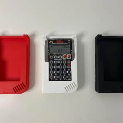 3D-Printed Pocket Operator Case with Stand – Retro Handheld Game Console Grip Ergonomics for Music Creation image 6