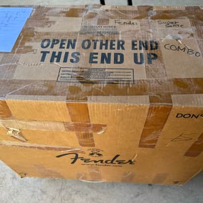 Fender Super-Sonic 22 2-Channel 22-Watt 1x12" Guitar Combo 2010 - Present - Black image 12