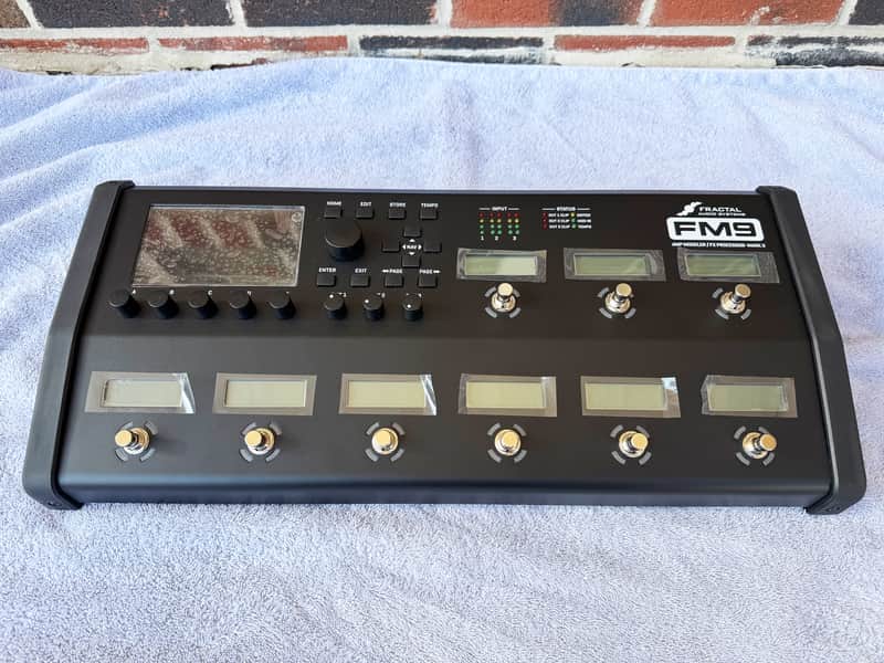 Fractal Audio FM9 Mark II Amp Modeler / FX Processor | Reverb