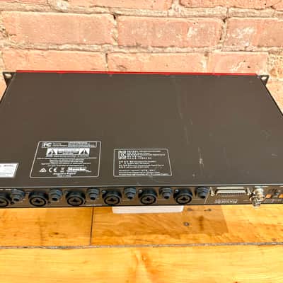 Focusrite Clarett OctoPre 8-Channel Mic Preamp with ADAT I/O 2017 - Present - Red image 5