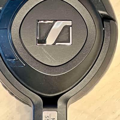 Sennheiser  MM 550-X Wireless Bluetooth Travel Headphones 2000s image 3