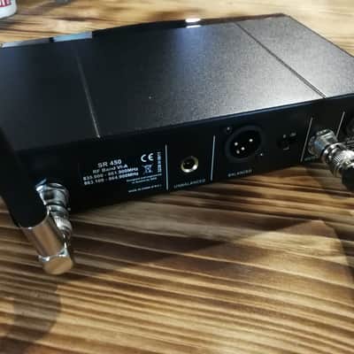 AKG SR 450 Stationary Receiver Wireless Microphone image 4