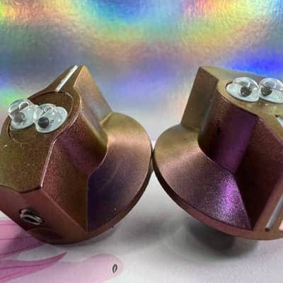 Knobably Moog Style Pointer Knobs - Distressed Copper Chameleon Googly Eyes (Set of 2) image 1