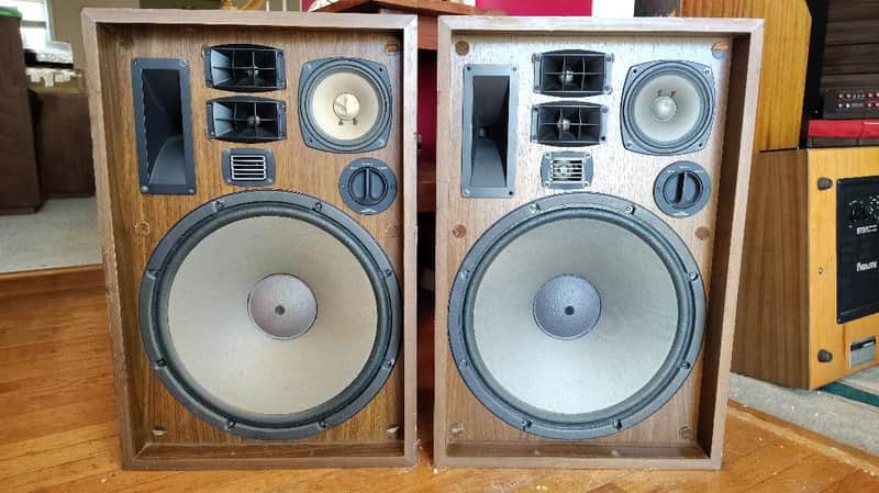 Kenwood KL7070 speakers in excellent condition - 1970's