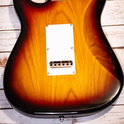 G&L Tribute Legacy 2007 - Sunburst image 6