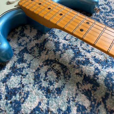 Fender American Professional Classic Stratocaster Faded Lake Placid Blue image 4