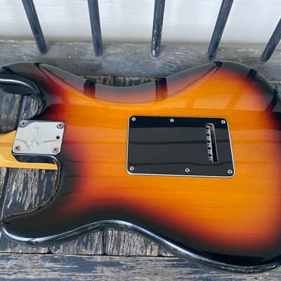 Fender American Stratocaster 2001 - Sunburst image 7