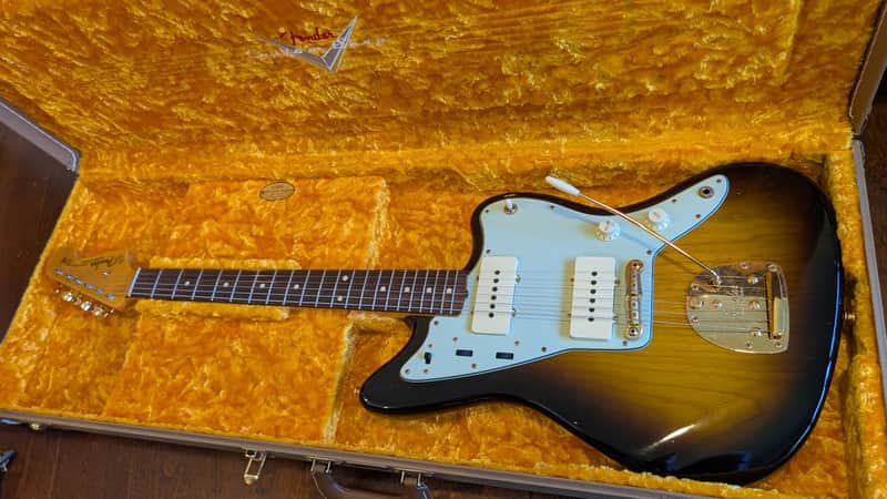 Fender Jazzmaster Journeyman Sunburst 2022 - Sunburst image 1