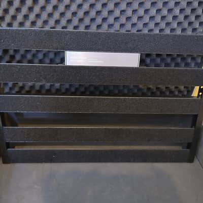 Harley Benton pedalboard, case and isolated power supply (12-way) image 7