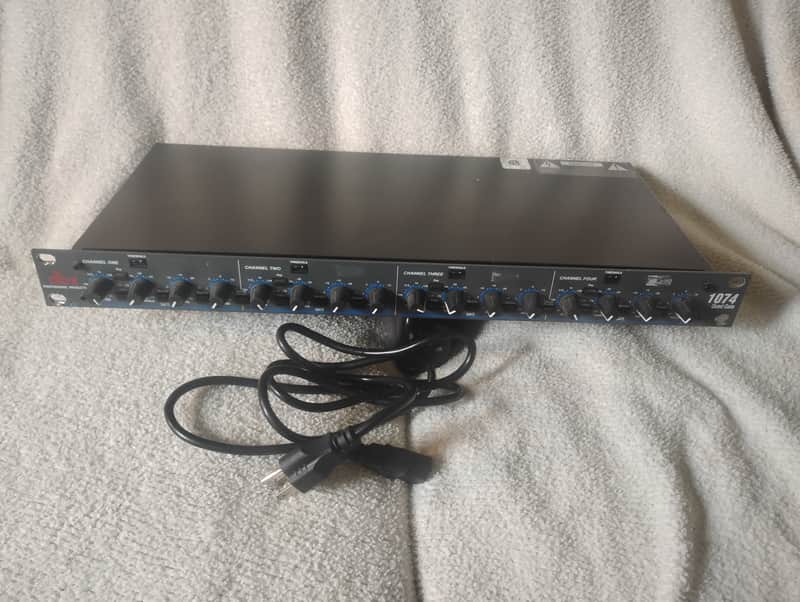 dbx 1074