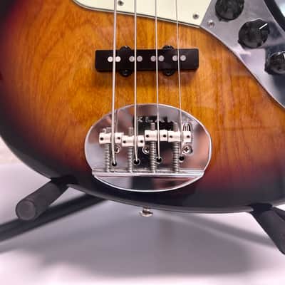 Lakland Skyline 44-60 Vintage J image 3