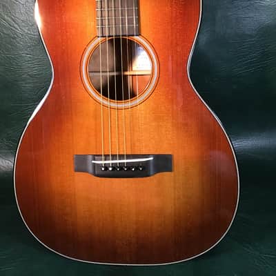Martin 00-18 S, 12 Fret Custom Quilted Mahogany 2013 Ambertone Gloss (satin neck). image 2