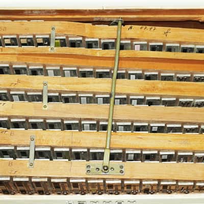 Vintage HOHNER ARTISTE IV, 4 Rows Button Accordion B Griff, made in Germany, Rare Original Akkordeon, New Straps, Rich and Powerful Sound, 2560 image 10