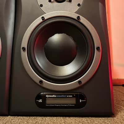 Dynaudio Air 6 + sub image 2