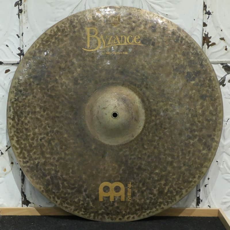 Meinl Byzance Extra Dry Thin Ride Cymbal 22in (2354g) image 1