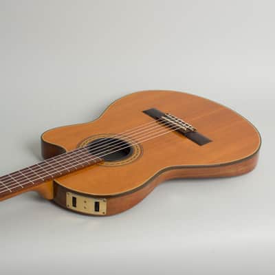 Gibson  Chet Atkins CE Classical Electric Guitar (1982), ser. #81722574, original brown tolex hard shell case. image 7