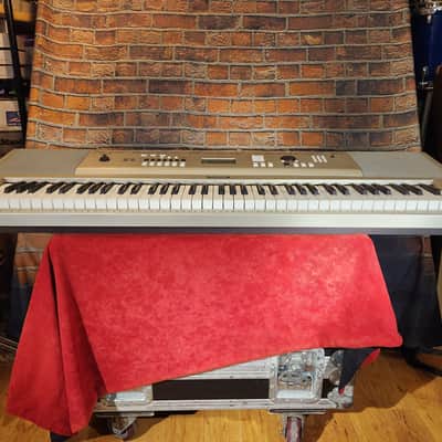Yamaha YPG235 Portable Grand Piano w/ Power Supply image 5