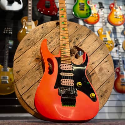 Ibanez JEM777SK 1988 - Shocking Pink image 2