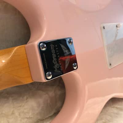 MyDream Stratocaster Custom Built - Pearly and Pink Lipstick - in Fender case Bild 5