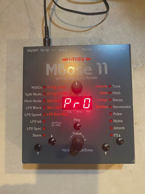 JOMOX M.BASE ANALOG BASS DRUM MODELING MODULE
