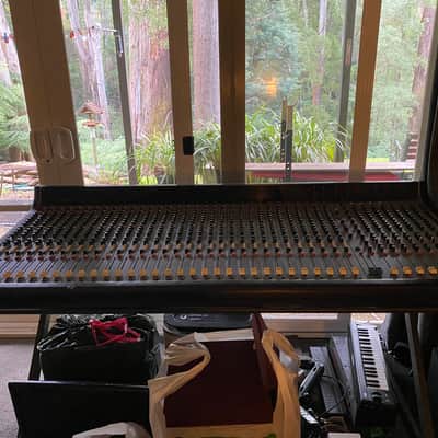 Soundtracs M series 32-8-2 analog console 80s image 2