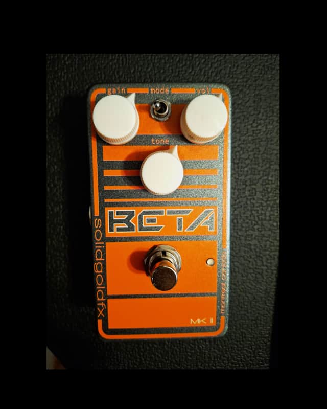 SolidGoldFX : Beta MKII Bass Overdrive / Preamp effect pedal, 2010s image 1