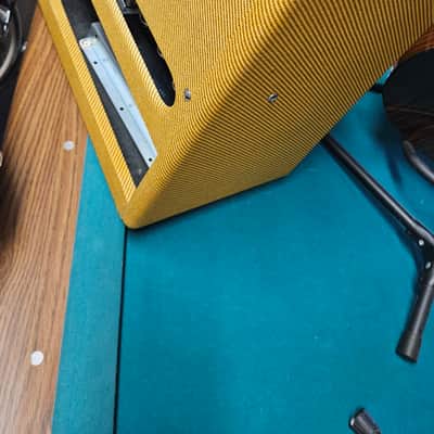 Fender Blues Junior Lacquered Tweed 15-Watt 1x12" Guitar Combo LTD.Edition image 3