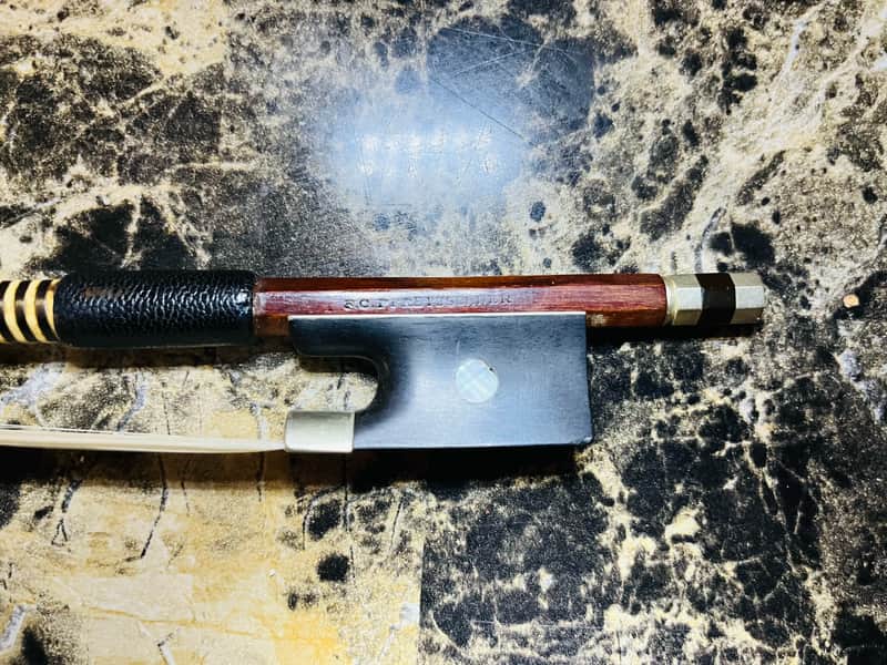 Pfretzschner Round Violin Bow 53.93 grams Antiqu image 1