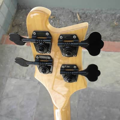 Lefty 1992 Rickenbacker 4003 bass Mapleglo *MINT* image 7