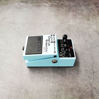 Boss CE-5 Chorus Ensemble - Pink Label - 1997 image 5