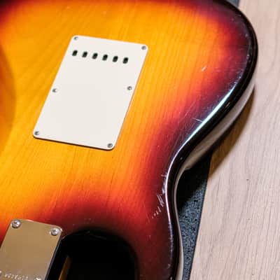 Fender American Vintage '62 Stratocaster 2010 - 3-Color Sunburst image 11