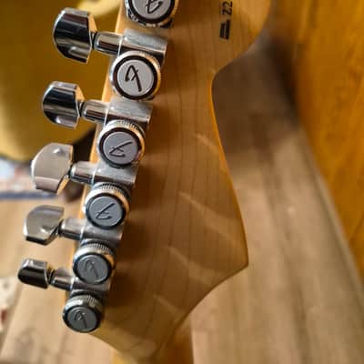 Fender Stratocaster left handed USA 2002 highway one - Translucent white image 3