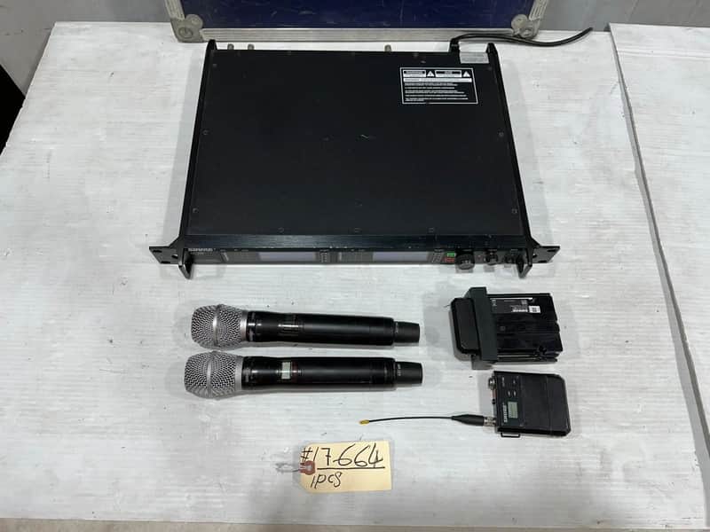 Shure AXT400 A 470-698MHz Dual Wireless Receiver W/ (2) AXT200 SM86 #17664 (THS) image 1