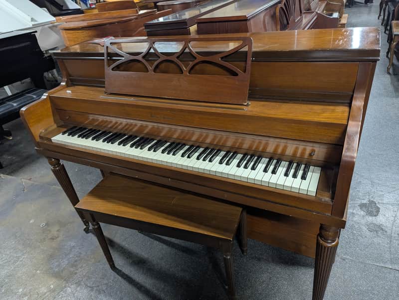 Kohler & Campbell Console Piano SN 616444 70s - Walnut image 1